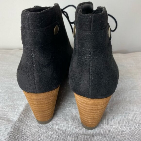 Dr. Scholl’s Conquer Black Wedge Heel Lace-up Booties - 10M - Picture 5 of 14